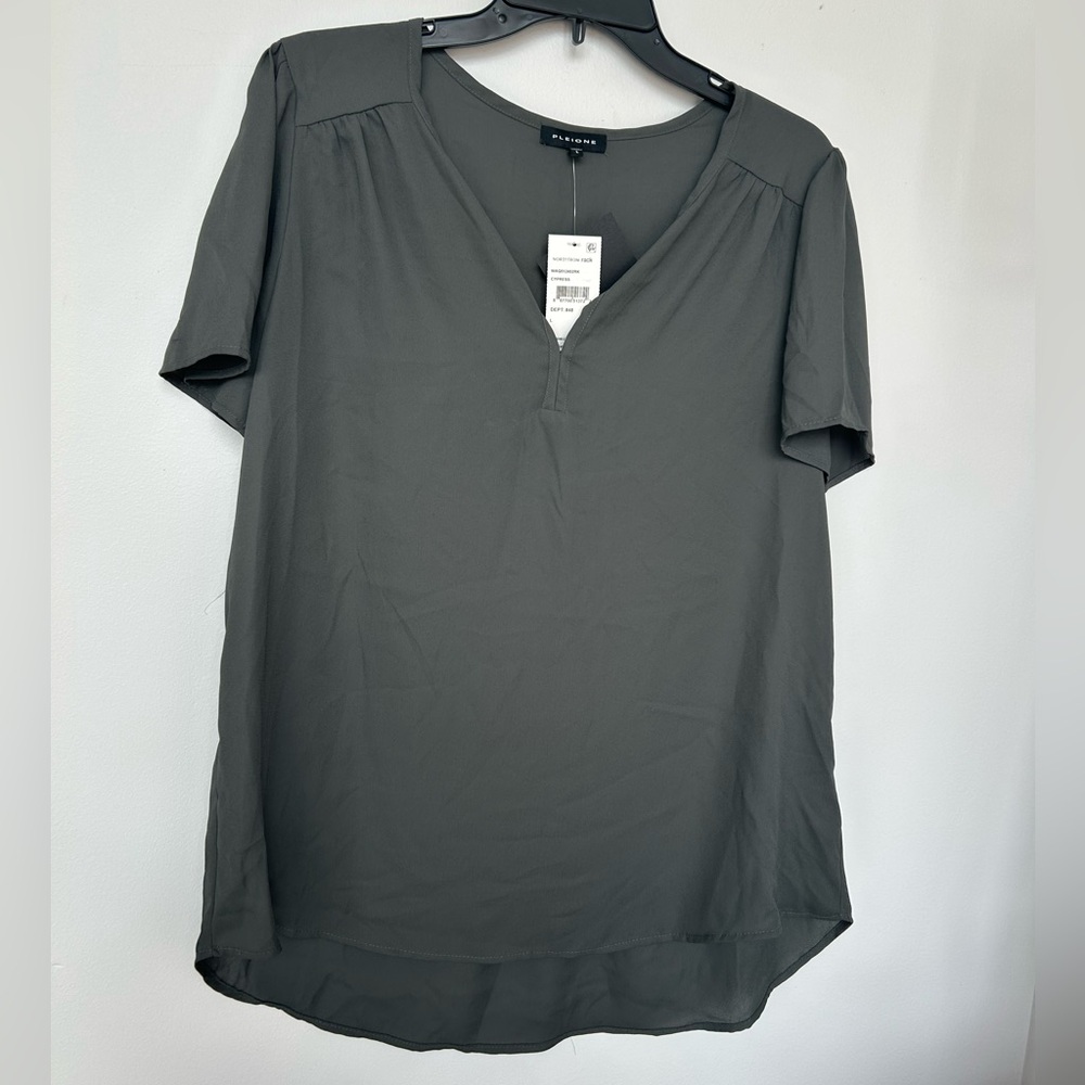 Pleione green silky blouse NWT